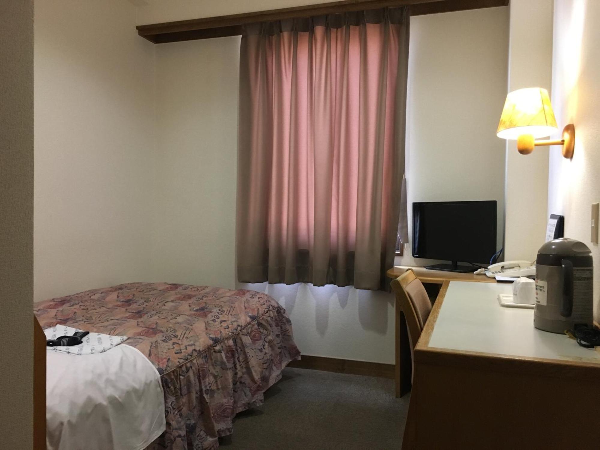 Hotel Tetora Hachinohe Rum bild